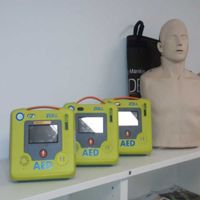 AED, Defibrillator, AED Schulung, AED Anwendung, Defibrillator Schulung